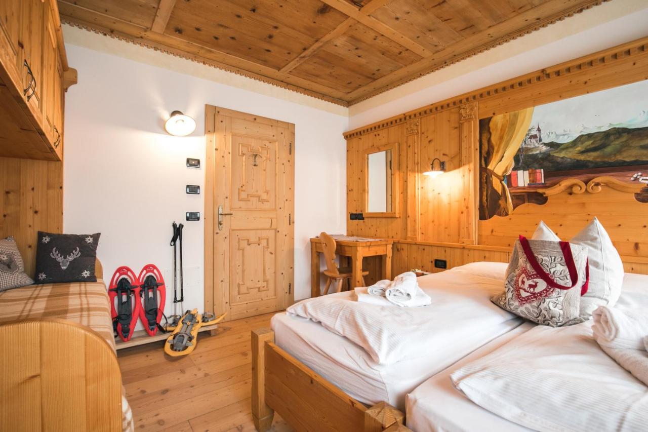 Chalet Alpenrose Bio Wellness Naturhotel Cogolo Exterior photo
